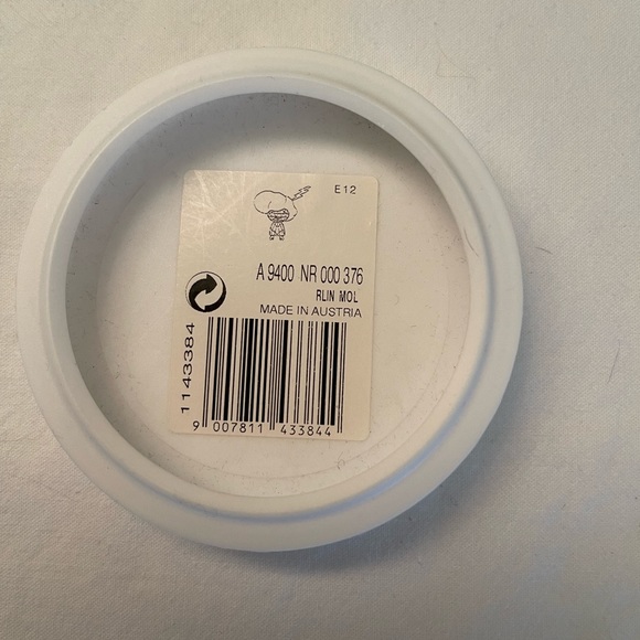 NWT Swarovski “Energy - Electrifying” Lovelots figurine collection. $55 - Picture 2 of 3